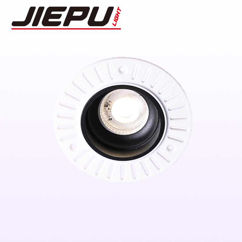 Recessed ceiling light